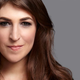 Illustration for article titled Mayim Bialik veggies out